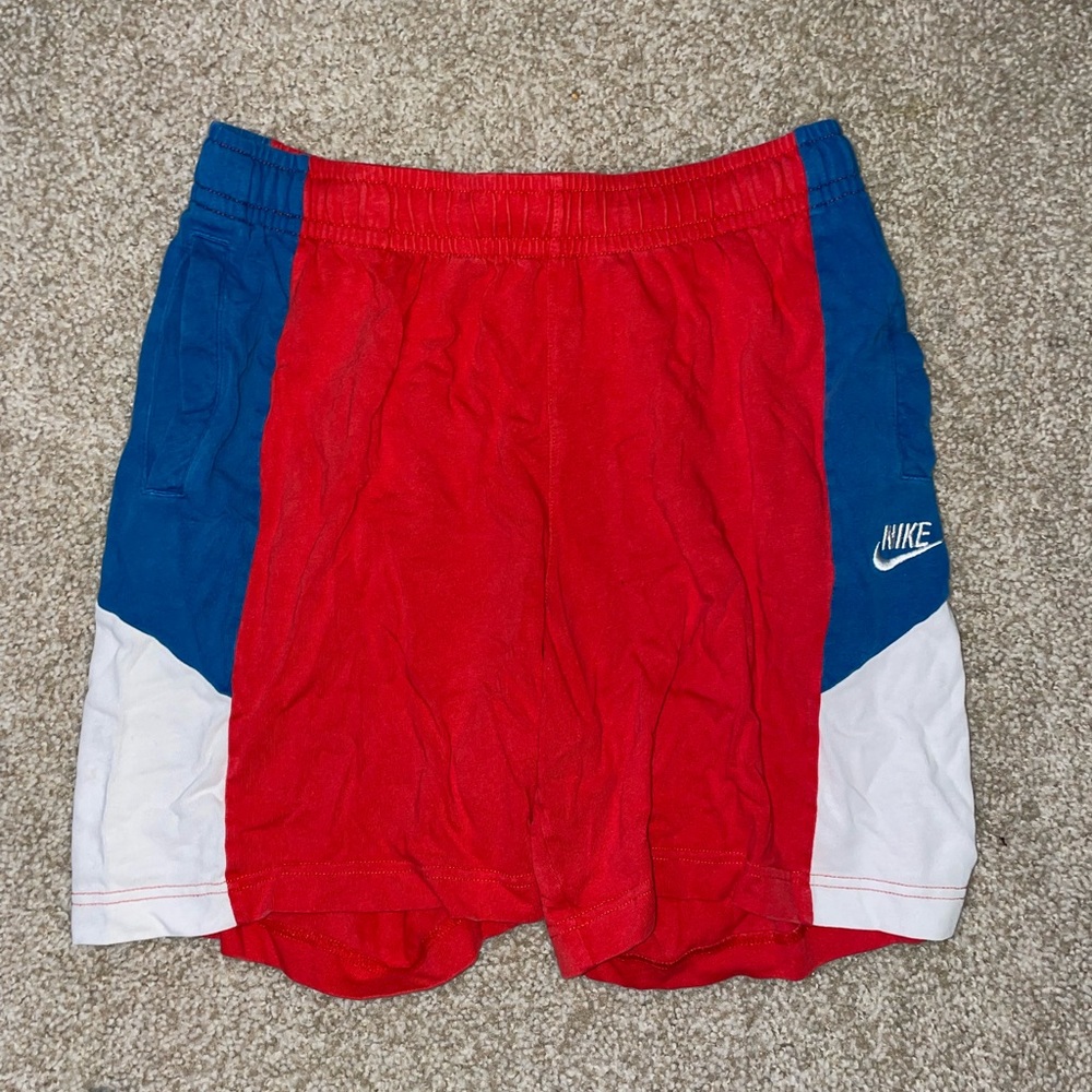Vintage Nike casual shorts